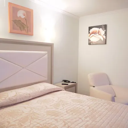 Hotel Camino Do Mar *