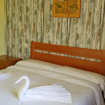 Hotel My Rooms Camino Do Mar Szálloda Urdilde