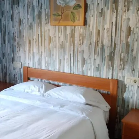 Hotel My Rooms Camino Do Mar Szálloda *